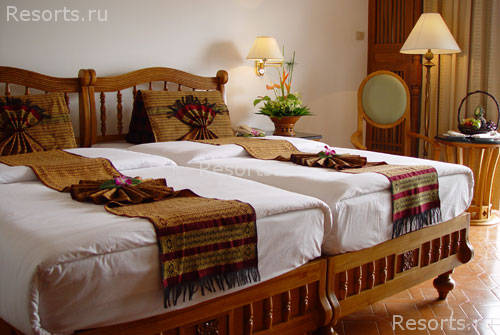 Thavorn Palm Beach Resort 13